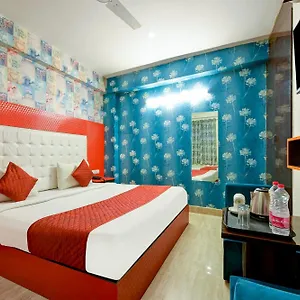 Majestic Park At Airport Hotel
